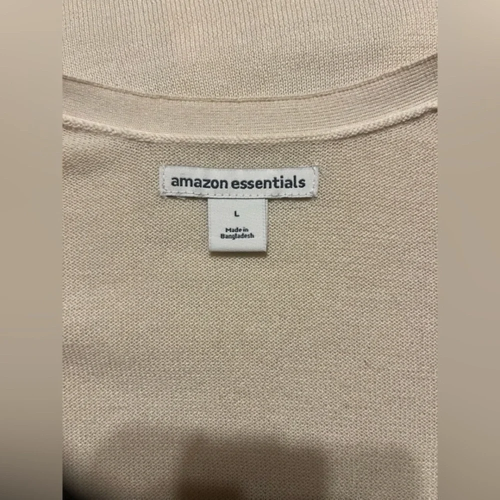 NWT Amazon Essentials Women's Relaxed Fit V-Neck Cropped Cardigan Sz large - Picture 3 of 3